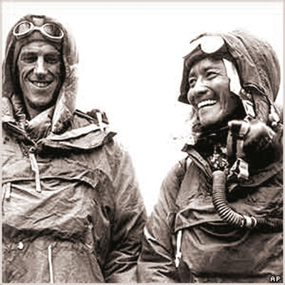 Hegyvilág online » hegymászás » sir edmund hillary Nappali menetfény bekötése